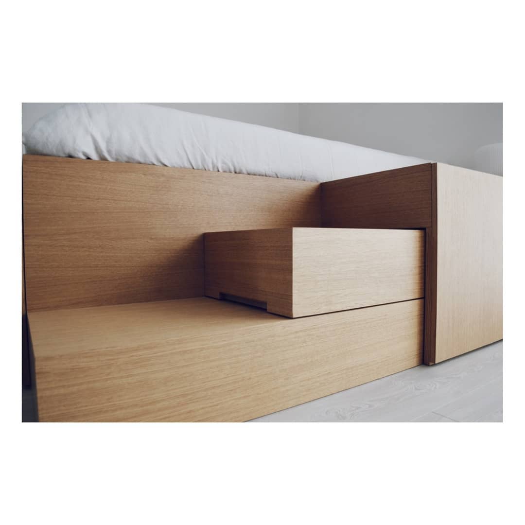 Lit sur mesure avec marche coulissante — photo 4